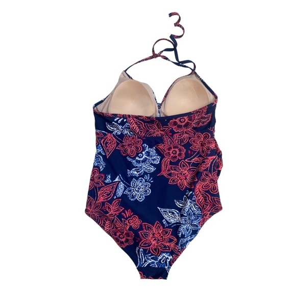 Isabel Maternity | Flower | Halter | Swimsuit | Size:  XXL - Picture 5 of 10